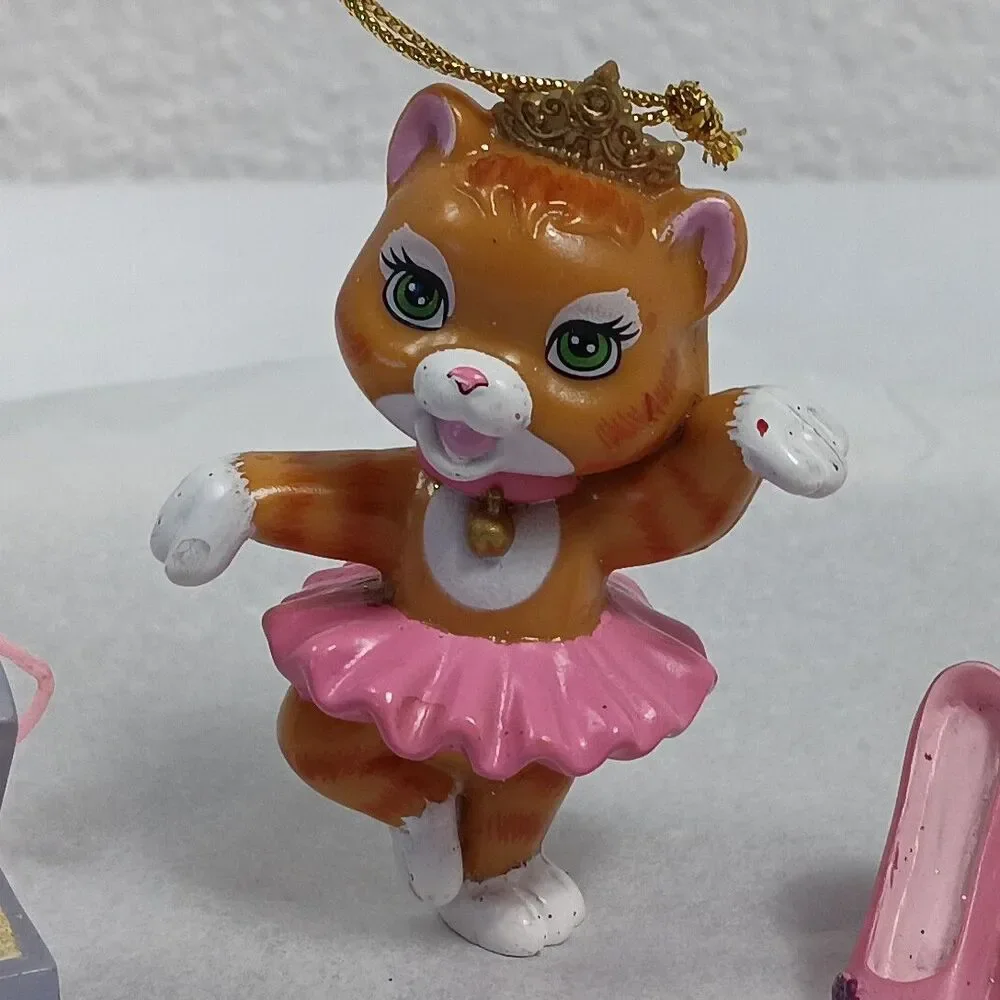 Barbie Christmas Twyla Mini Ballerina Shoes Heart Charm Ring Box Ornaments Charm